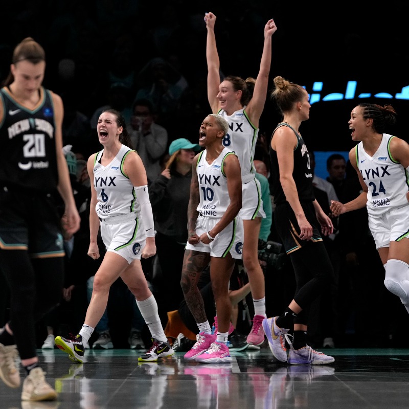 FanDuelSN_NOR's tweet photo. The #Lynx became the first team in WNBA postseason history to win a game after trailing by 15+ points in the final five minutes of regulation. 

@GrandCasinoMN | #StoryOfTheGame