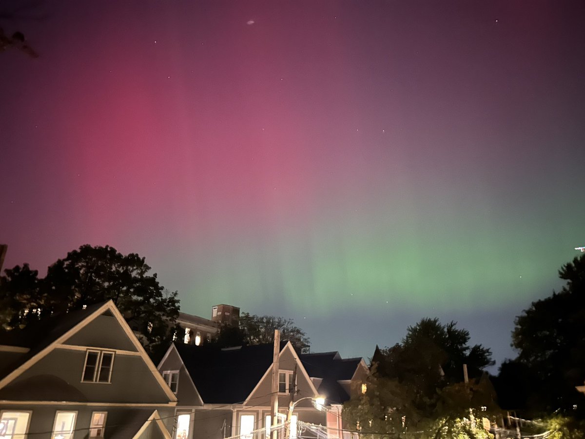 Aurora Borealis from our porch tonight! Wow! <a href="/CambMA/">City of Cambridge</a>