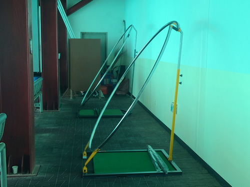 Proswing_Inc's tweet image. [ 스윙플레인 ] 충남 금산 중부대학교 골프연습장
학생들과 회원들 스윙궤도연습

제품문의:1899-6637
proswing.kr
#골프연습머신 전문제조 (주)프로스윙

#골프몸통스윙연습 #골프스윙기 #골프궤도교정머신 #드라이버스윙궤도도구 #아이언스윙궤도도구 #드라이버자세기구 #아이언자세기구