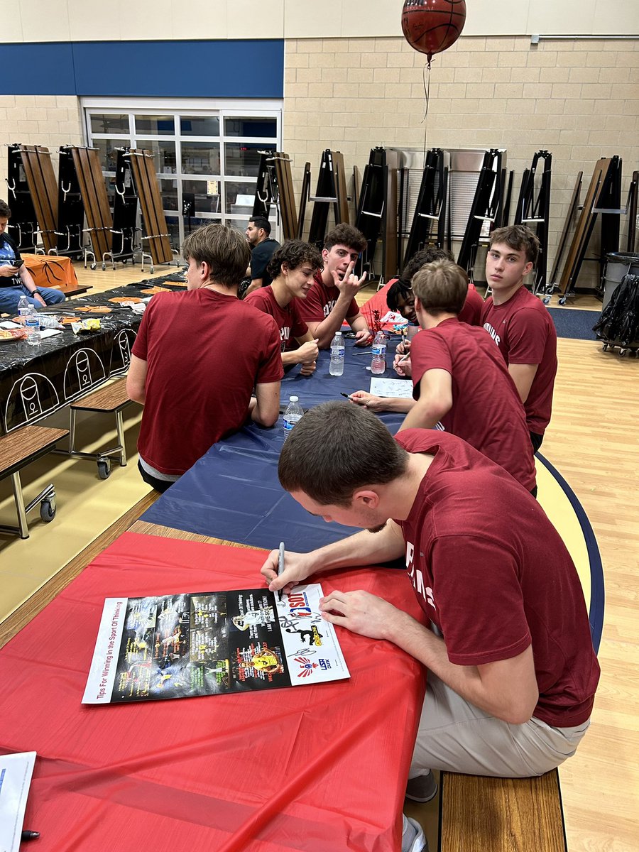 Shoutout <a href="/TompkinsHoops/">TOMPKINS BASKETBALL</a> for stepping up during Tom Wilson Elementary’s Father-Son Night and making a difference! Not only champions on the court, but in the community as well!