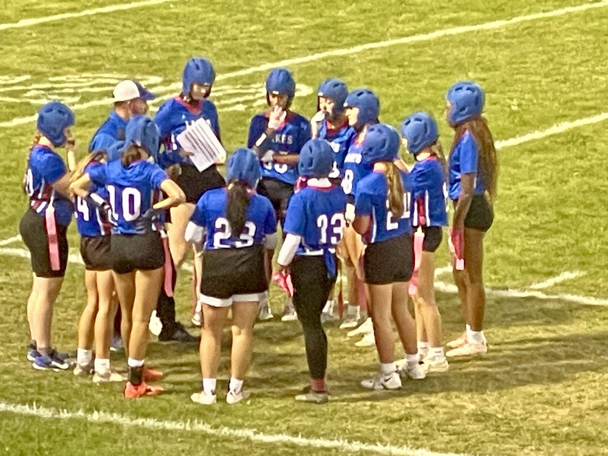 JoriBowen's tweet photo. There is nothing like an Eagle win!!! Congratulations to YOUR REGIONAL CHAMPS!!!! What an incredible group of athletes and coaches. See you at Sectionals!
🦅🏈🦅 #Soaring https://t.co/9LLlyBoPsJ