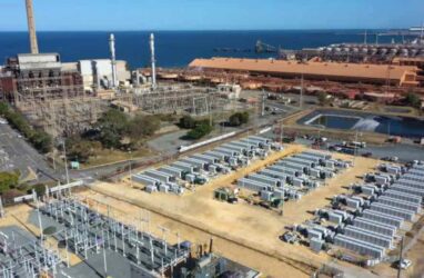 SolarStorageAu's tweet image. ... reneweconomy.com.au/big-batteries-… #SolarIntegration #SolarEmpowerment