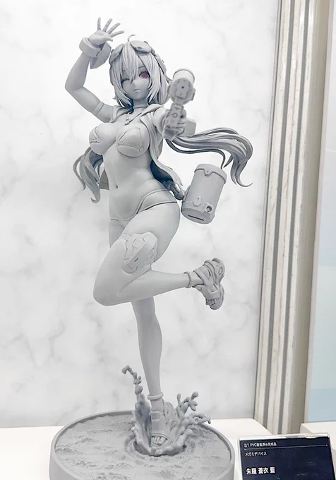 #メガミデバイス  2/1スケールフィギュア第2弾「朱羅 蒼衣 翠」の彩色原型が本日のホビーショーで初公開となりました。「朱羅 蒼衣 藍」の原型も展示中です。そしてこちらが新たに描き直した藍と翠のセルフリメイクイラストです! 