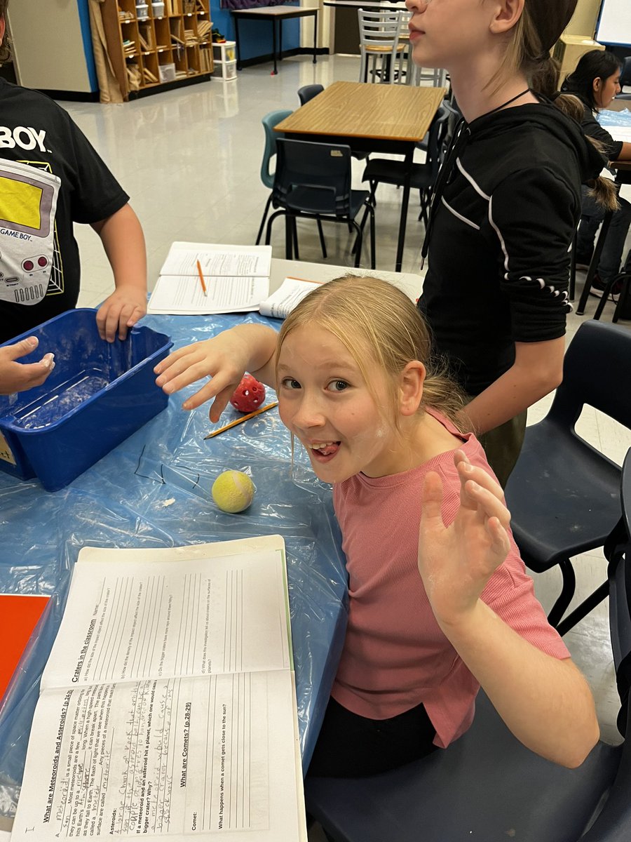 mmeshalynloder's tweet photo. Having so much fun exploring craters today in science! https://t.co/r0LcZ7Ow7X