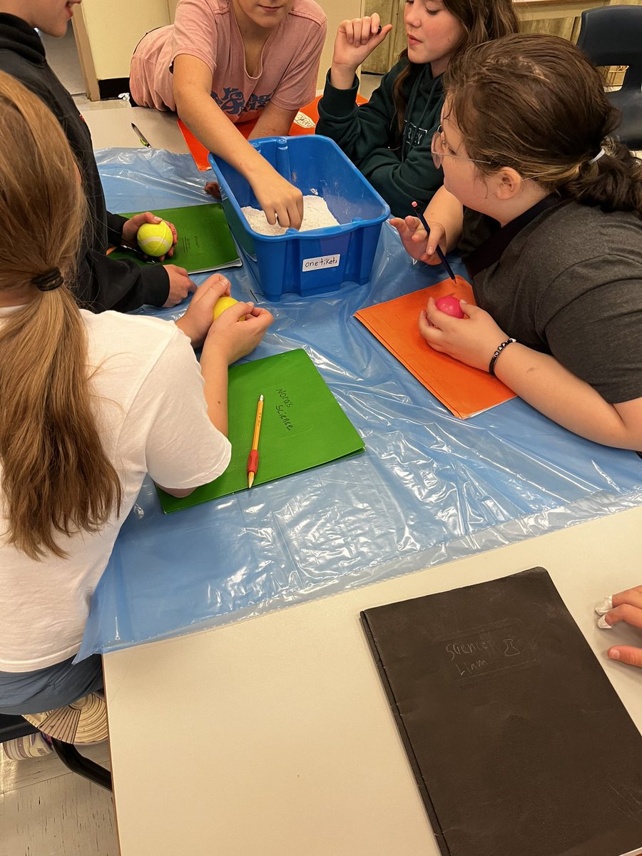 mmeshalynloder's tweet photo. Having so much fun exploring craters today in science! https://t.co/r0LcZ7Ow7X