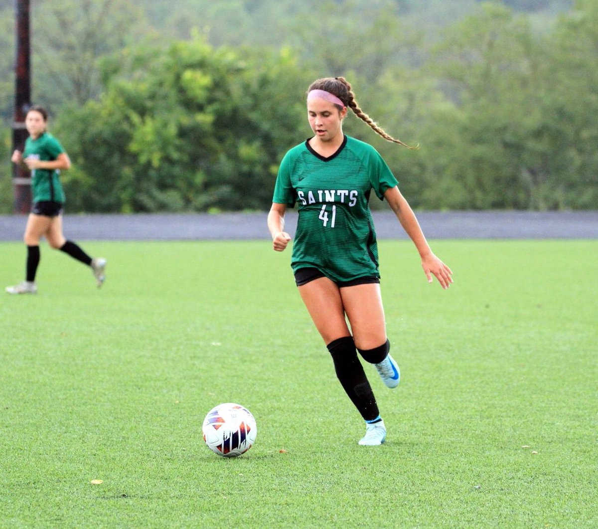 setonhsports's tweet photo. JVA Soccer beats Milford 1-0!
Goal scored by Grace Deters ⚽️👏🏼

#GoSaints https://t.co/vdtDi7lmqu