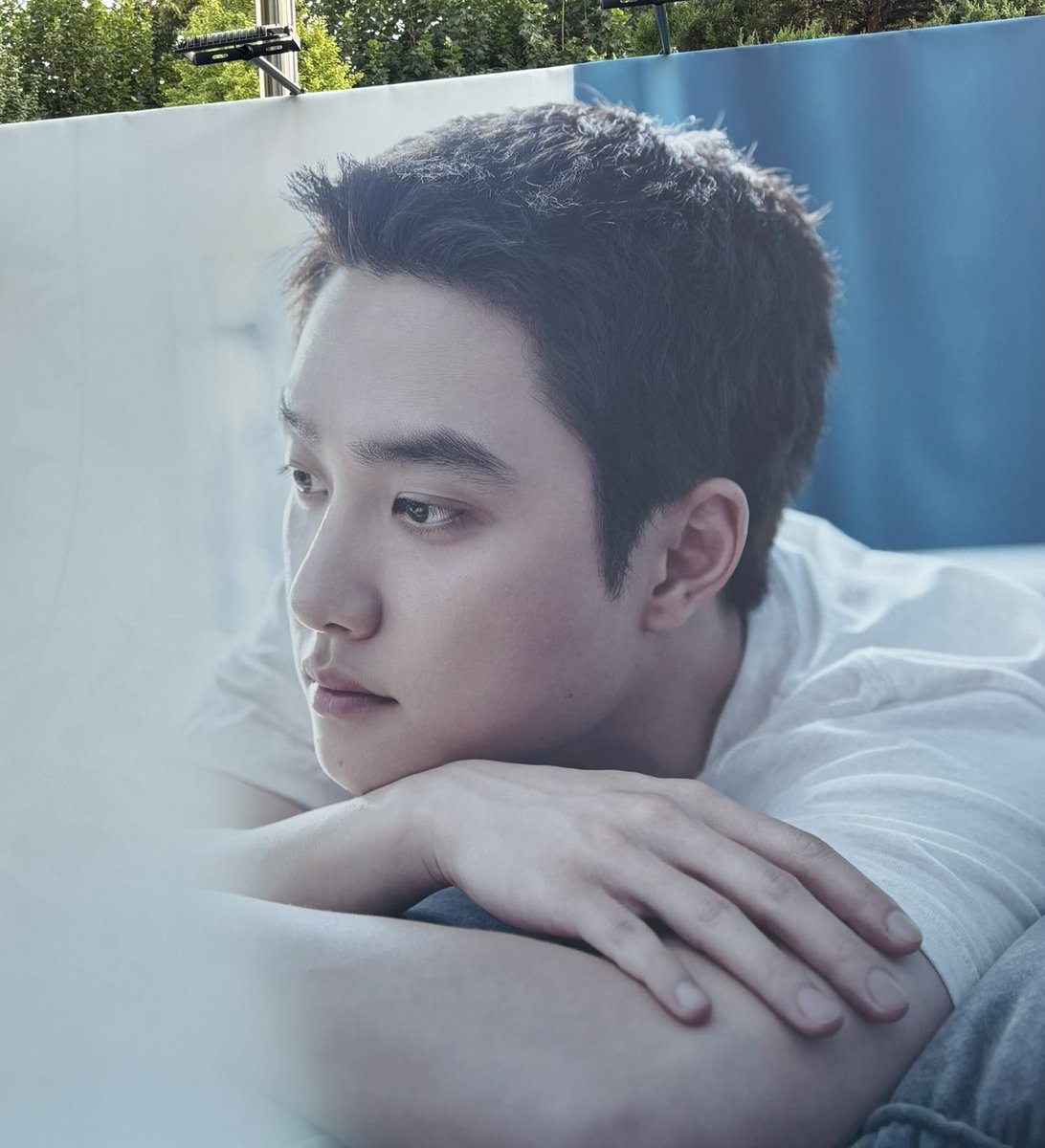 Dandanieez's tweet photo. #KyungSoo #도경수 #엑소디오 #DO(D.O.) 
#BLOOMTheFINAL_D1 🫠

                           2018                        2024 https://t.co/DEhLGUpdfx