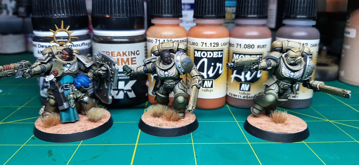 Commissar_Roach's tweet photo. @BitsHammer @GeorgBushActual Idk how you feel about 3d printed stuff but these are my go to https://t.co/bTcjpeujjE

The large heads with tall collar are basically perfect, just drill out the hole the head goes into slightly and put it on. lots of hair options and a range of face shapes are just a plus. https://t.co/ff7qaEFdHM
