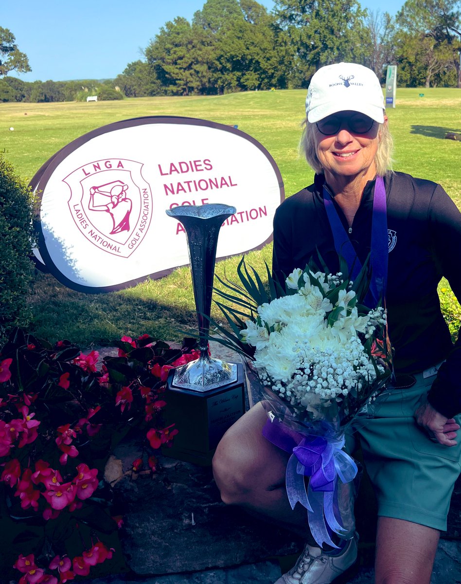LNGA_Golf's tweet photo. Congratulations to Ellen Port 👏 on winning this year's LNGA Senior Amateur Championship ⛳️🍾! The victory comes 30 years after Port won the 1994 LNGA Amateur 👊 making her the first player to win both the LNGA am and senior am 😎! #lnga https://t.co/ugL25YdIr6