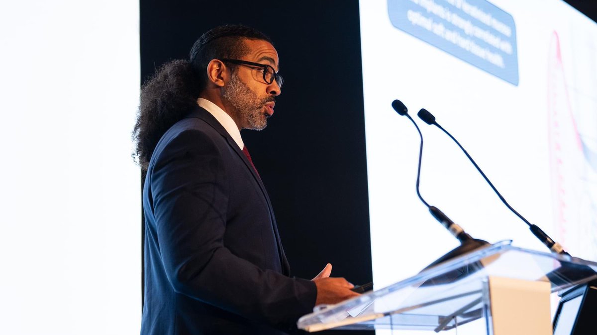 Dr. LeRoy tweet media