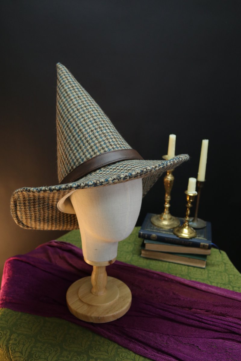 Steffeystitch's tweet photo. Crafting new wizard hats with rich textures—faux suede, linen, and some stunning vintage wool. Perfect for Halloween and festival season! Come check them out in person this sunday at Sea Hive Station #WizardHats #Handmade #HalloweenStyle #steffeystitch https://t.co/RGACdj8zwJ