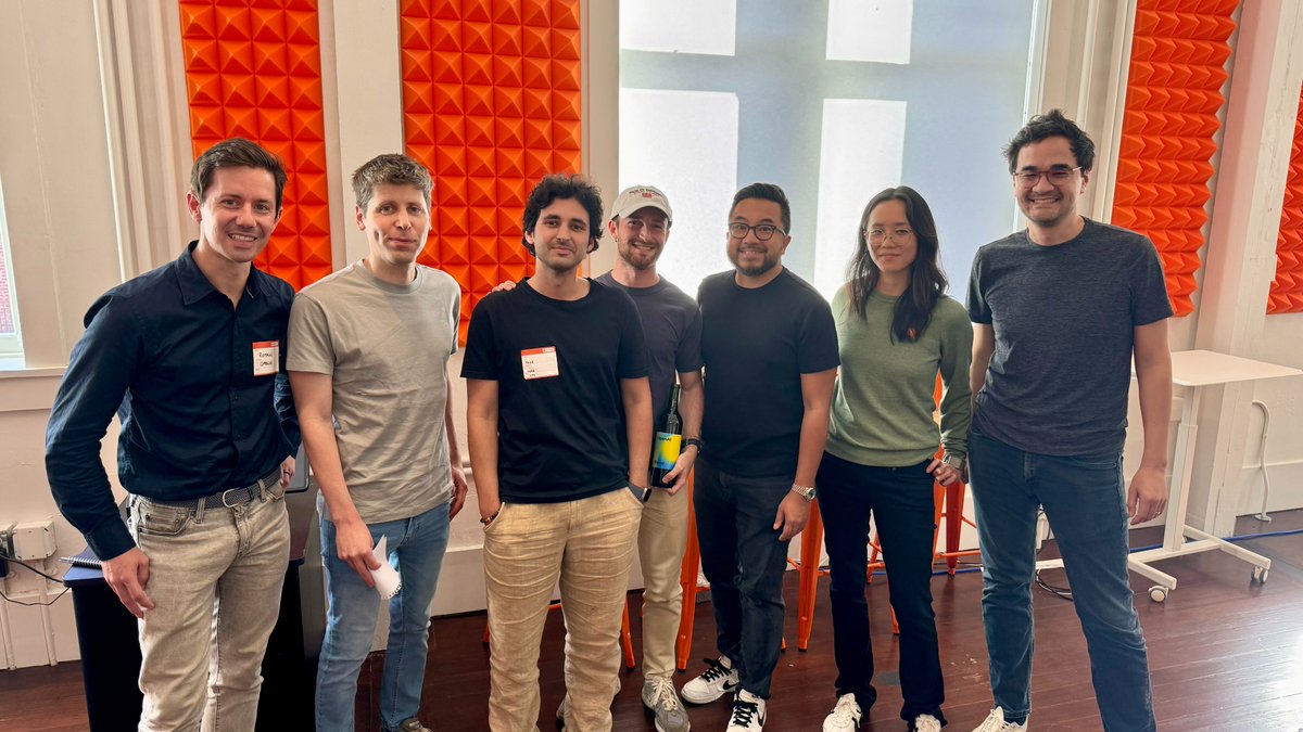 Y Combinator tweet media