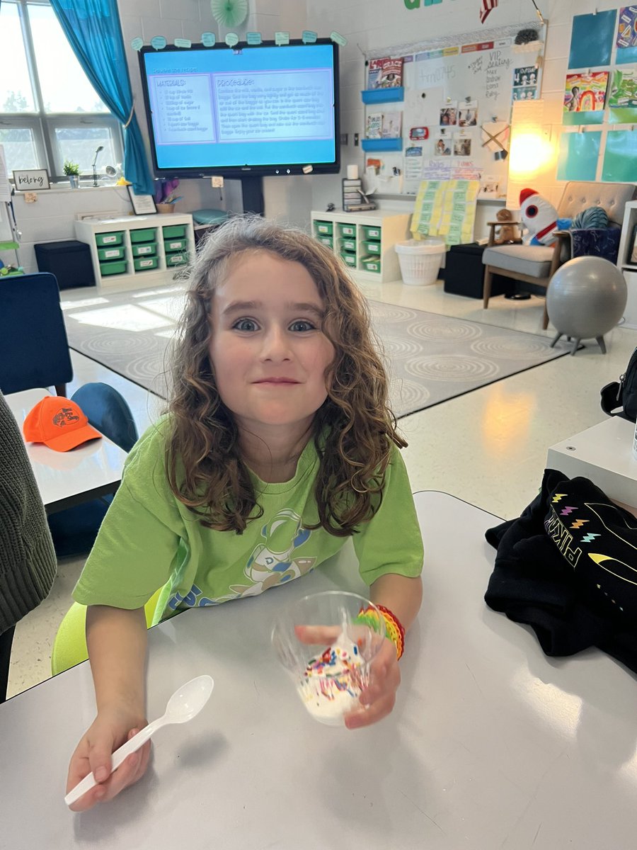 Miss M. Warner tweet media