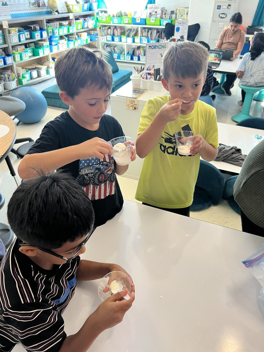 Miss M. Warner tweet media