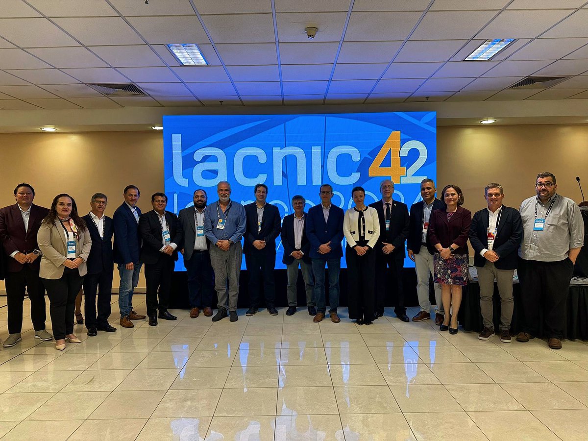 Participamos en <a href="/lacnic/">lacnic</a> 42 LACNOG 2024.
Muchas gracias por la invitación. A seguir trabajando para promover la expansión de internet como herramienta de desarrollo social, cultural y productivo sobre la base de un sistema de gestión neutral, abierto, transparente y participativo.