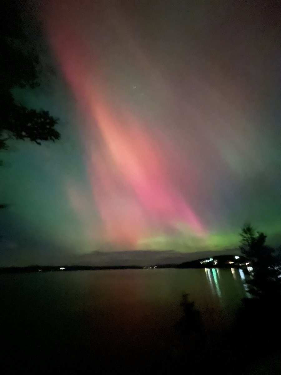 Northern lights over Dildo NL