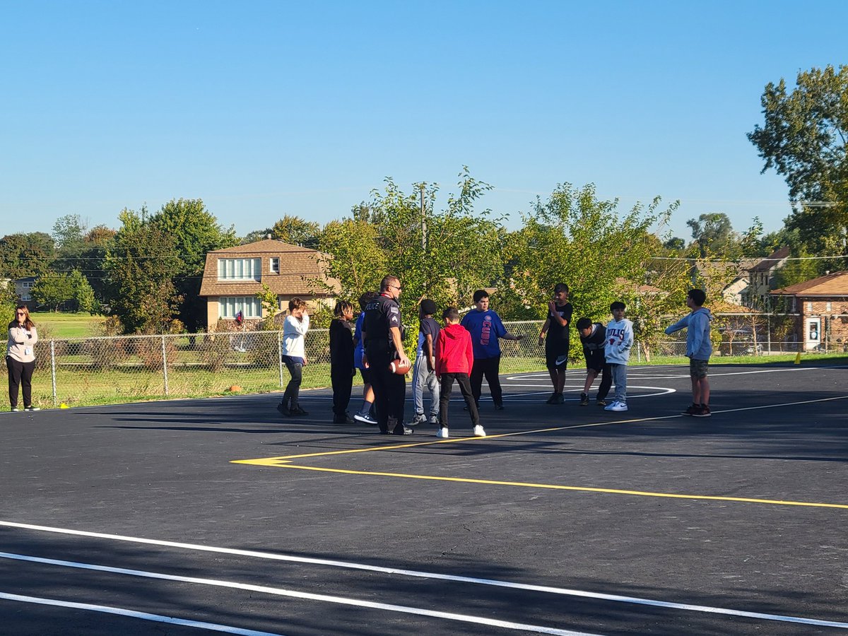 Sarah Shilka/Zabelka (@msshilka310) on Twitter photo The 6th grade boys had so much fun playing football with Officer Debella!! They can't wait for the next time he joins them! <a href="/BrodnickiSchool/">Brodnicki School</a> #d109pride The 6th grade boys had so much fun playing football with Officer Debella!! They can't wait for the next time he joins them! <a href="/BrodnickiSchool/">Brodnicki School</a> #d109pride