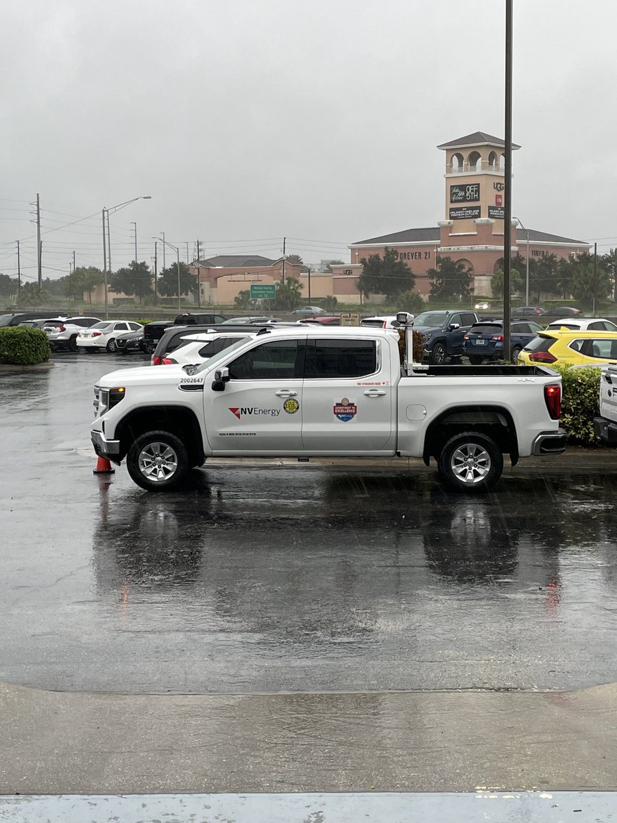 NVEnergy's tweet image. NV Energy crews weathered Hurricane Milton in Florida and will begin assisting Duke Energy assess damage and restore power as soon as it is safe to do so. Making sure our personnel are safe and have resources to do this important work is our number one priority. #ThisIsWhatWeDo.