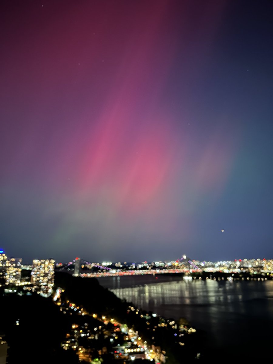 DavidSarnoff's tweet image. Northern Lights of NJ @NBCNYDigital @CBSNews
