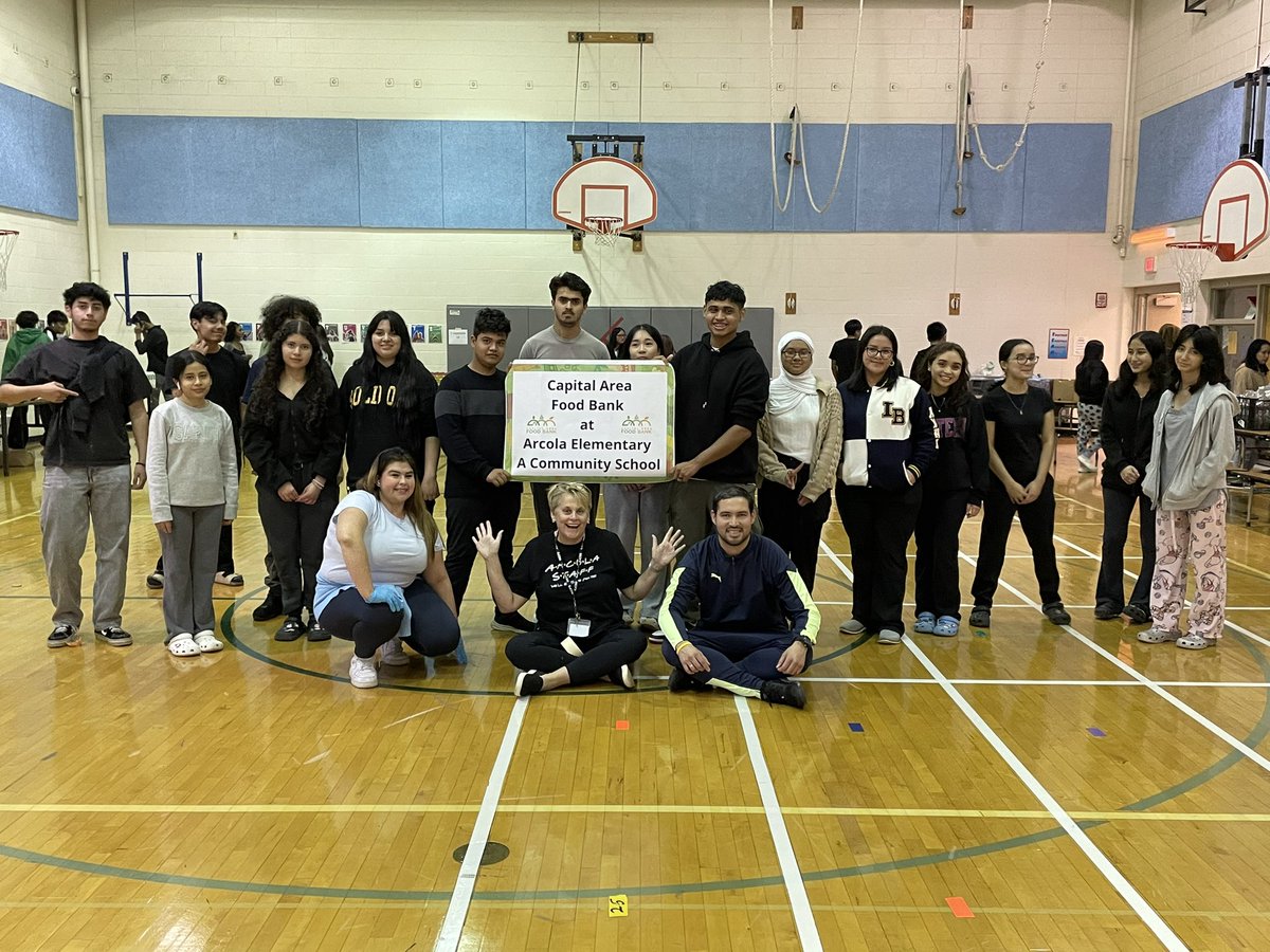 Arcola ES Community School Liaison tweet media