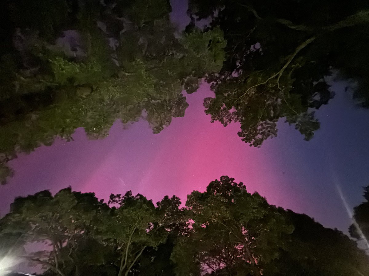 .<a href="/nymetrowx/">New York Metro Weather</a> Aurora from Huntington, Long Island!