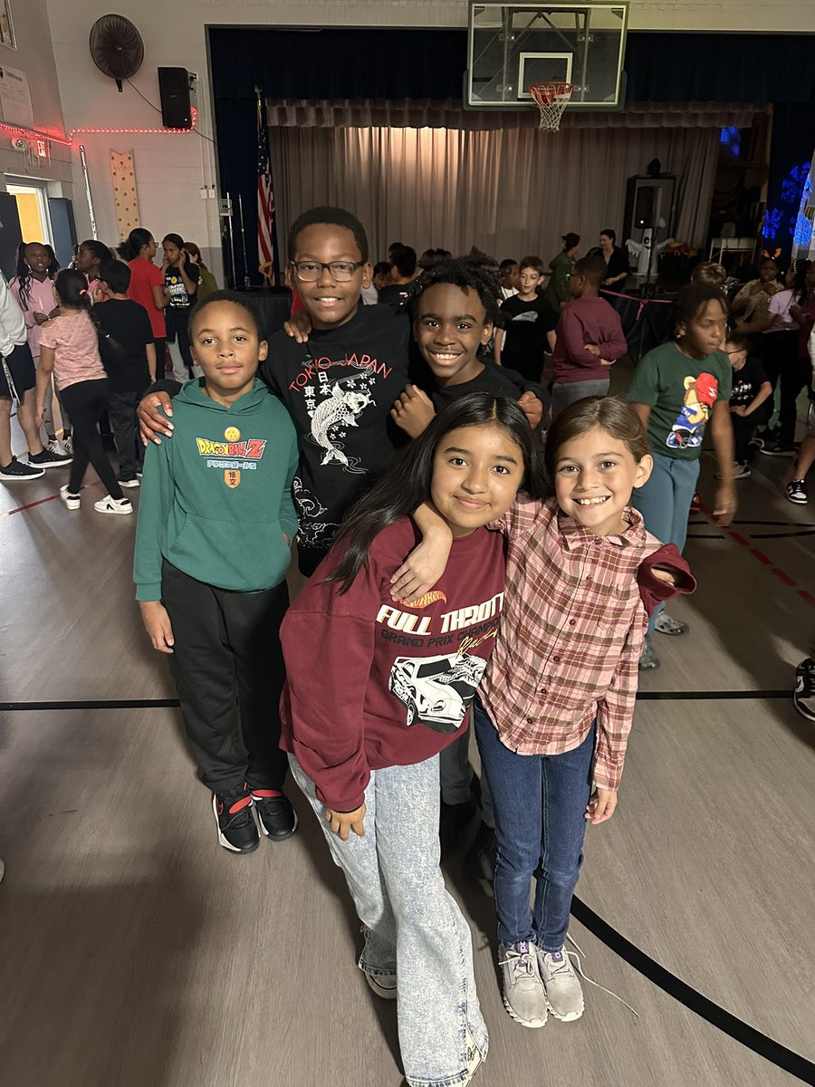 NE’s first celebration, Rocktober!! We enjoyed our Fall dance party 🪩🎶
#BeEvergreen