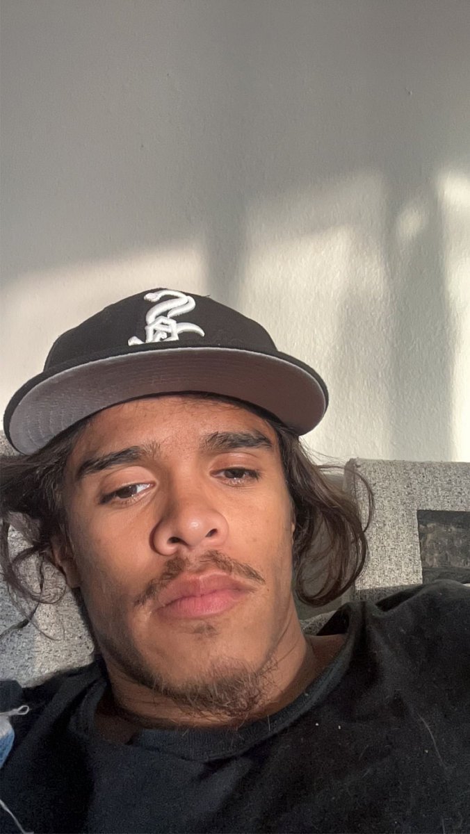 _CoolJ23's tweet photo. Mental health so fucked 🏴‍☠️ https://t.co/k6H4c0en5Q