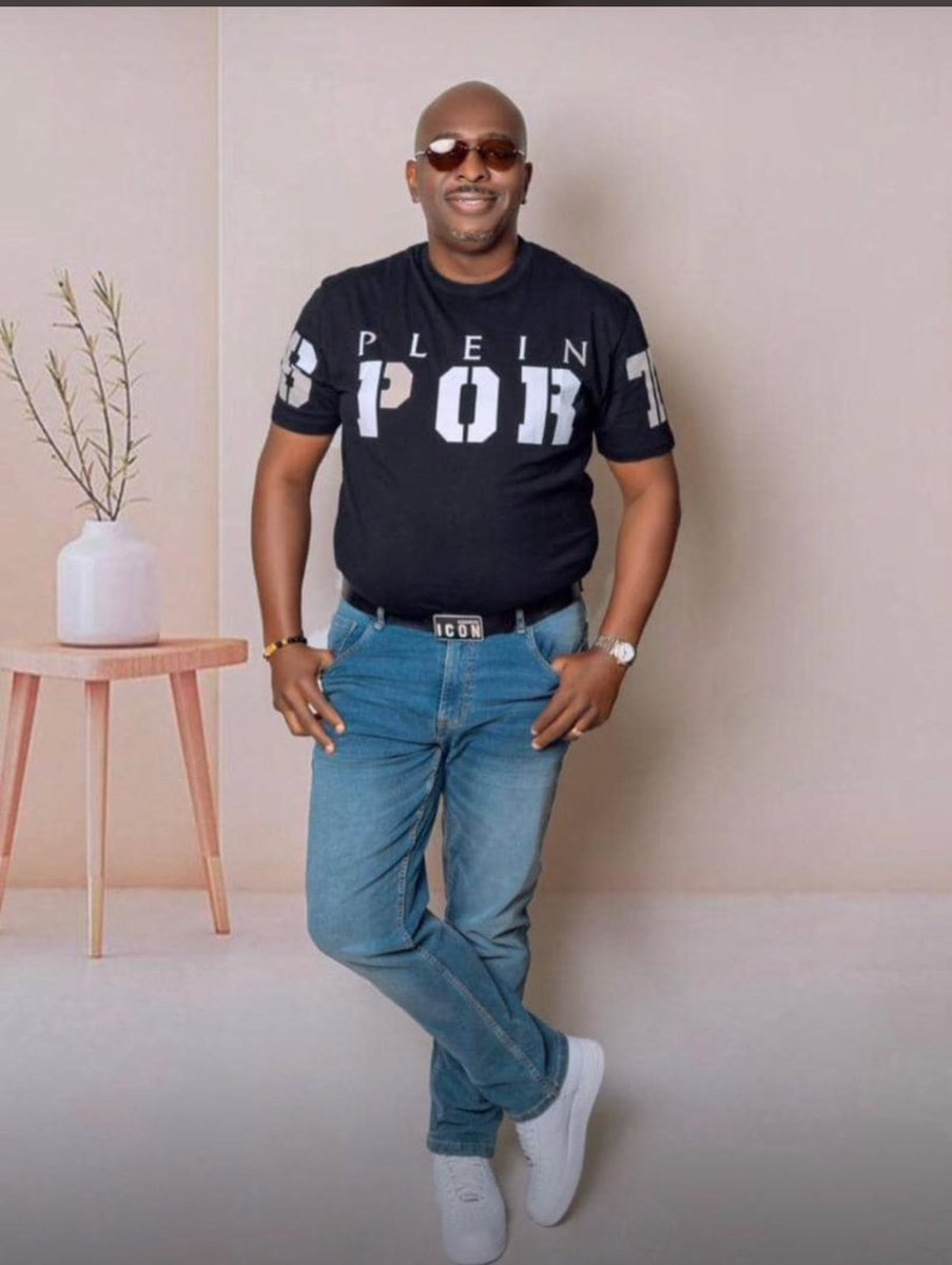 ICollin26's tweet image. Happiest birthday Sir🎉
RR mi LJS🎗️💛