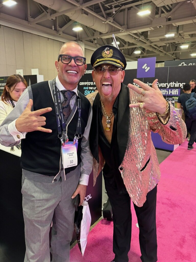 Flexter.eth |🥒ball.eth | ENSMaxisNFT tweet media