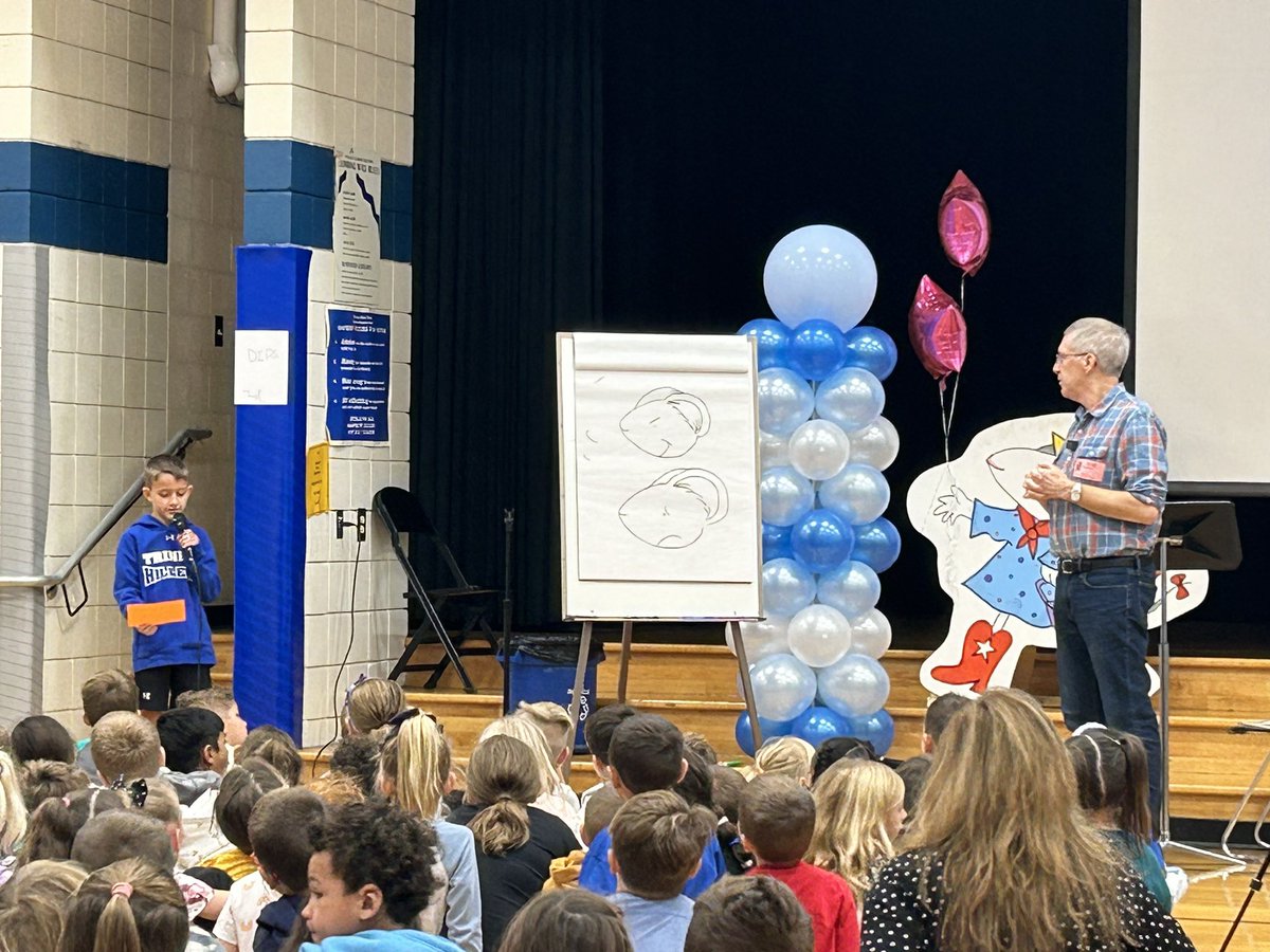 TrinityEastElem's tweet photo. Award winning author, Kevin Henkes, came to present today! Our THS FOR Club joined in the fun and read some of his wonderful books to our students as well. Special thanks to @Shaw3ELA for putting this together for our students! @TrinityAreaSD @TRINITY_MLUCAS https://t.co/w2NadnQ3vv