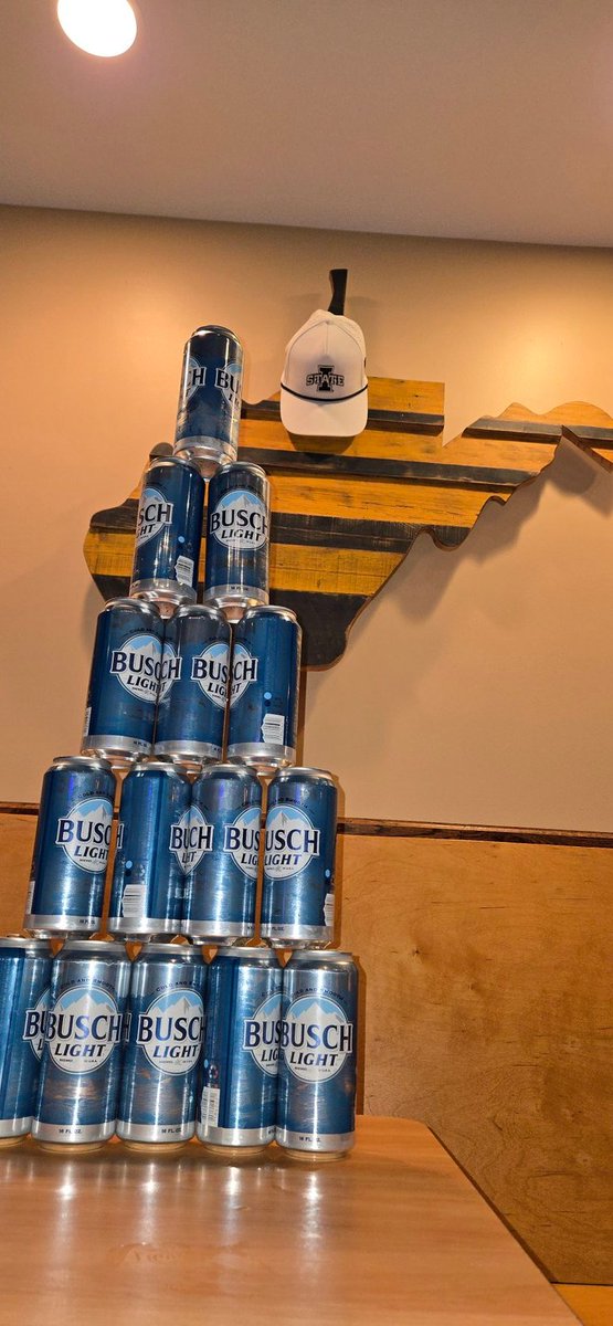 Hello again, here are our beers in WV.  Building our tolerance for Saturday. #cyclonenation <a href="/BuschBeer/">Busch Beer</a> #rollclones