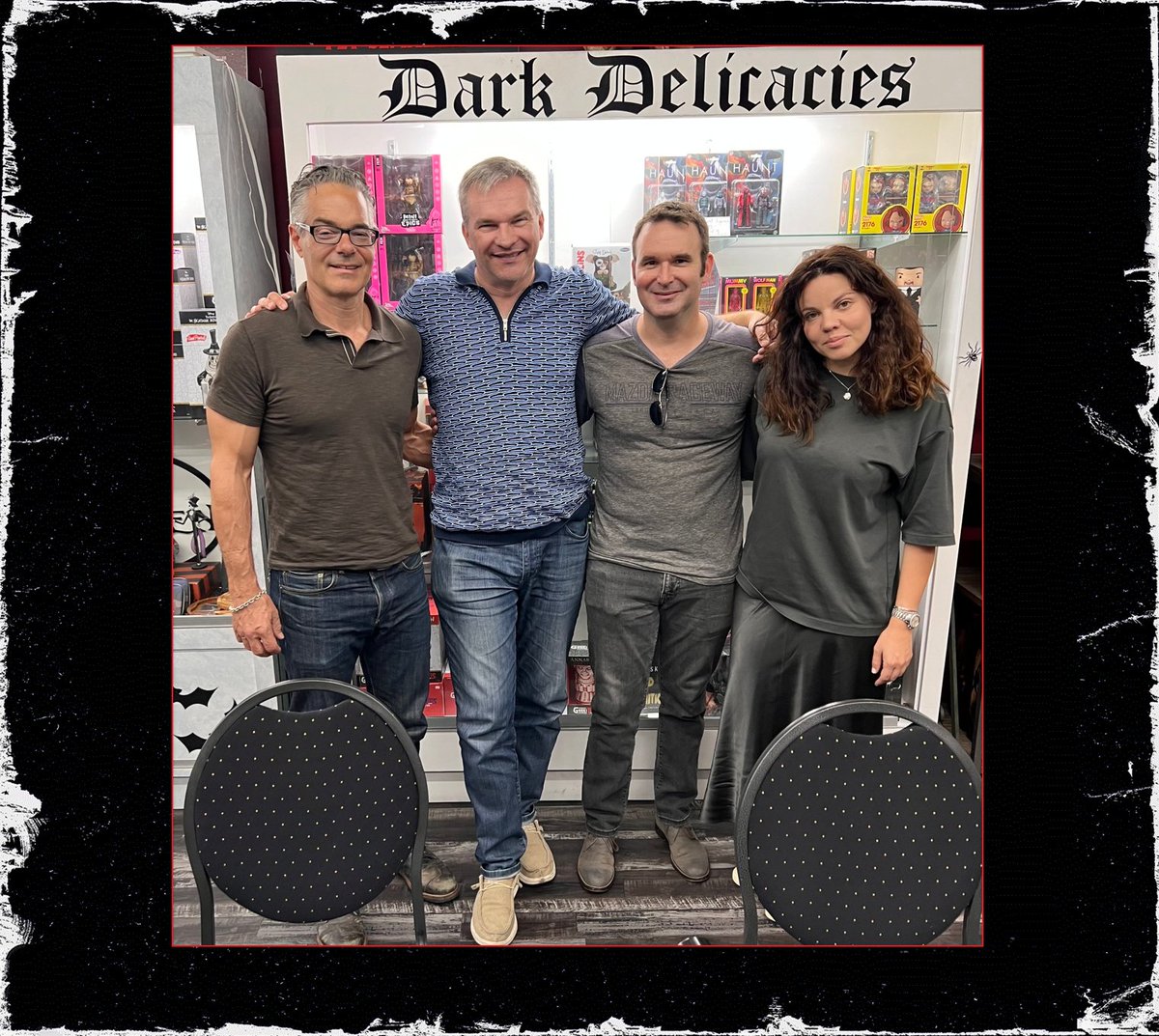 Mgmt_DD's tweet image. Our client @Trumppet recently took a break from composing to meet the many dedicated fans of @netflix&apos;s hit trilogy series, FEAR STREET at Dark Delicacies! This marvelous 5CD box set, which you should own, was just released by our friends at @IntradaCDs Records. #marcustrumpp