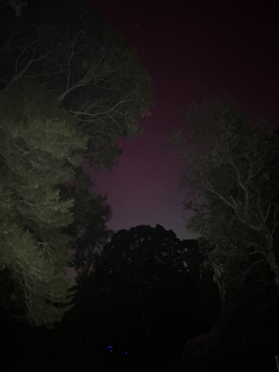 DocTchocky's tweet image. Is anyone else catching these crazy lights in the NY area tonight!?