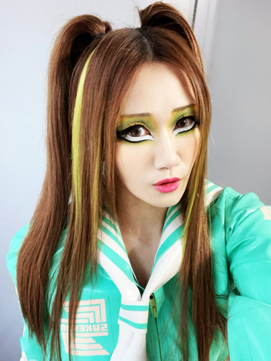 yukihi_maya's tweet photo. Thank you London🇬🇧

Where in the world will #SUKEBAN land next time✈️🌏⁉️

#MayaMamushi would come to your town👀👗❤️‍🔥 https://t.co/m2HDo5bs4a