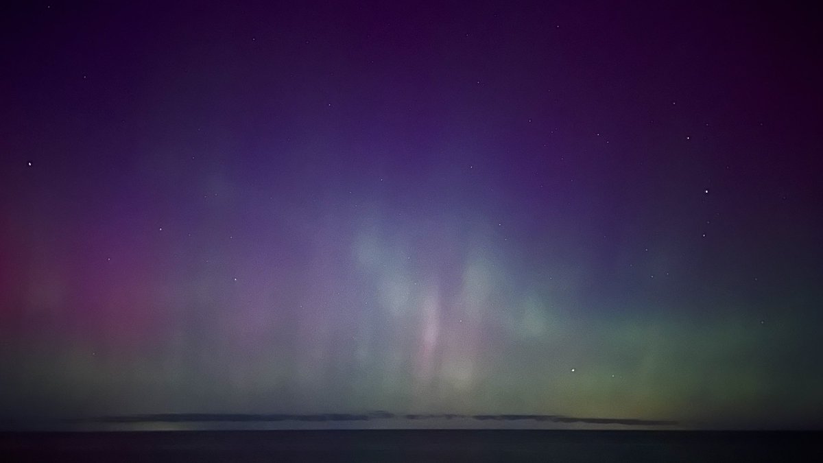 Robert W Chasing 🌪 tweet media