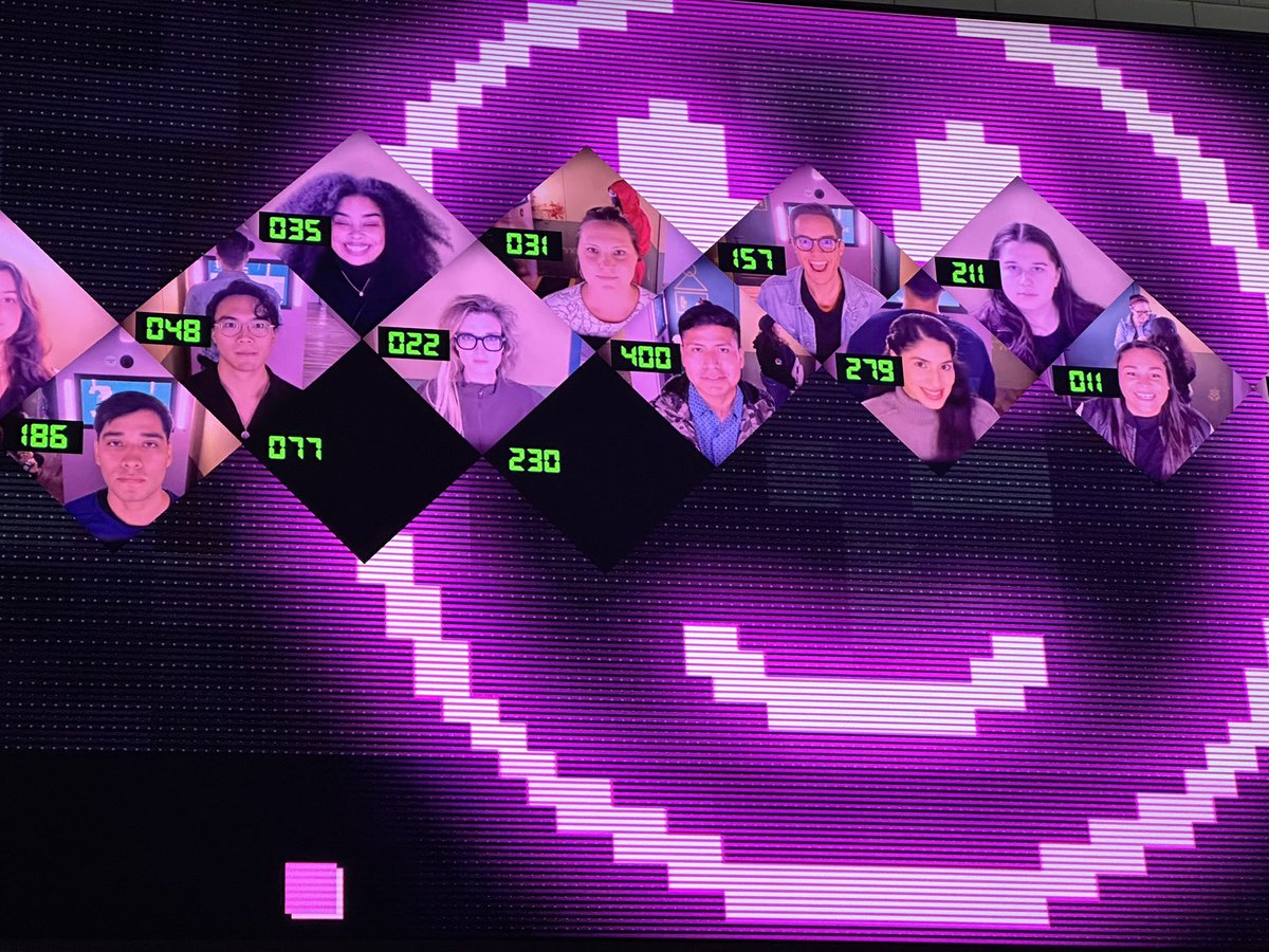 GraceRandolph's tweet photo. #SquidGameExperience was so awesome!!!
Thanks for the invite #Netflix https://t.co/3D0DJc8uDY