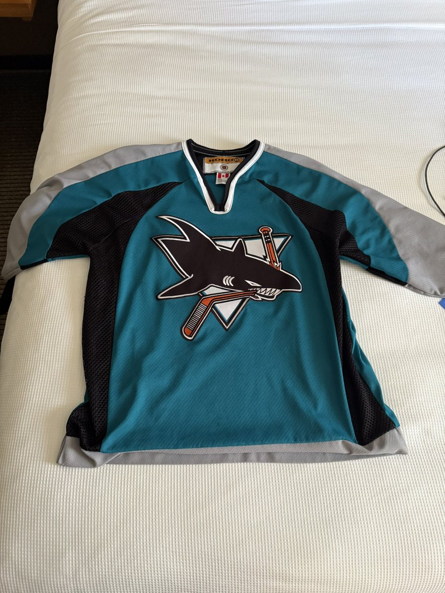 Macklin you son of a shark tweet media