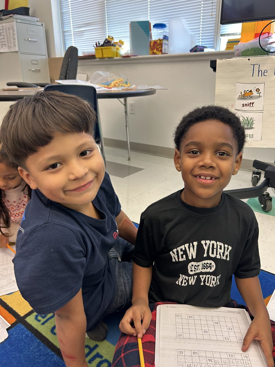 yza223's tweet image. Introducing the founding members of the K - 2 #MathClub @JJPickleECP This expansion is possible thanks to the @AustinEdFund and collaboration with @AdvAcademicsATX Watch out @MensaInternatl here they come! @AustinISD @Matias_AISD