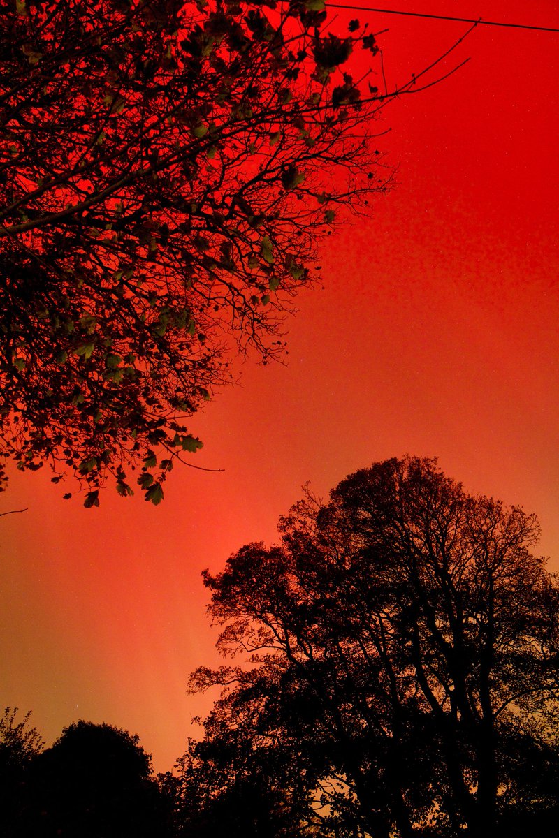 Andy Bunting (@andybunting) on Twitter photo Obviously this is just aurora spam now, quite extraordinary watching it shimmer and move across the sky. #aurora <a href="/bbcweather/">BBC Weather</a> <a href="/metoffice/">Met Office</a> <a href="/MetOfficeSpace/">Met Office Space</a> Obviously this is just aurora spam now, quite extraordinary watching it shimmer and move across the sky. #aurora <a href="/bbcweather/">BBC Weather</a> <a href="/metoffice/">Met Office</a> <a href="/MetOfficeSpace/">Met Office Space</a>