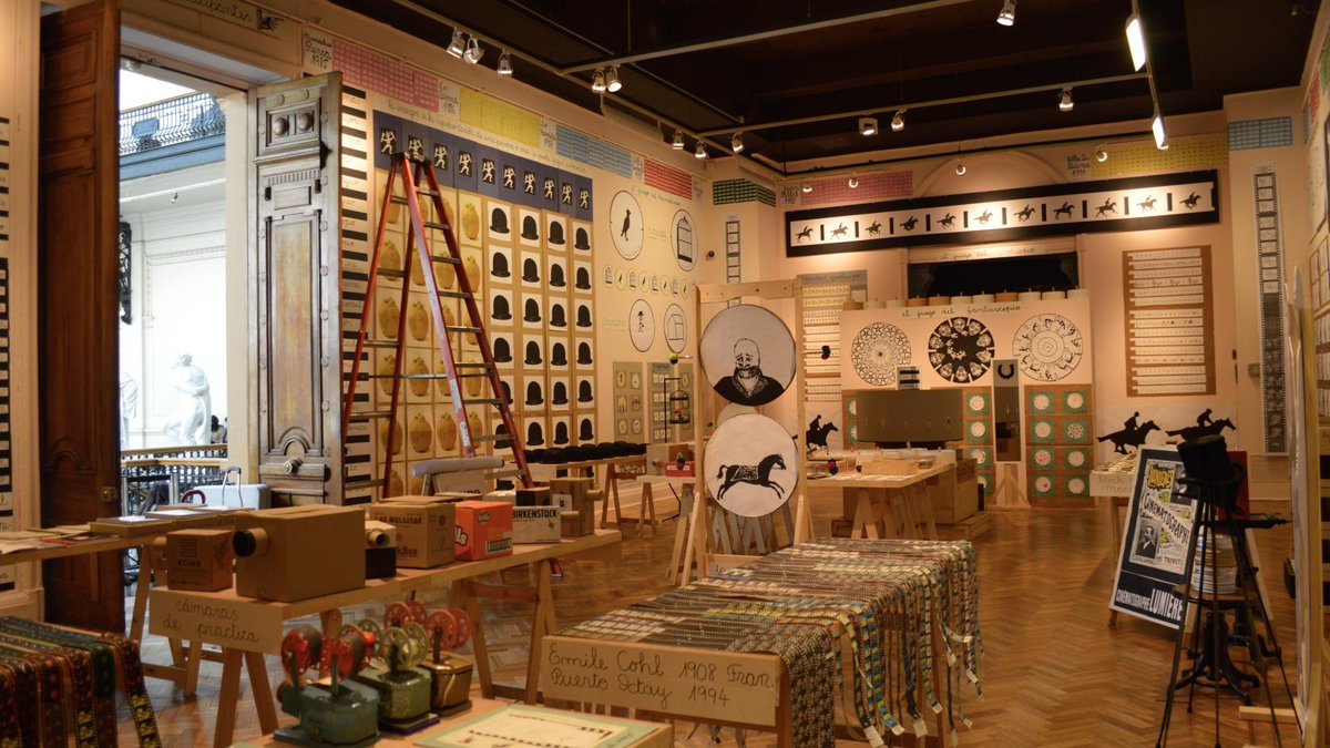 rojasinostroza's tweet photo. Este viernes se realizará la #NochedeMuseos y te recomiendo descubrir estos cuatro lugares: Taller 99, Fundación Alicia Vega, Museo del Circo Nacional y Casona Ochagavía. Revisa todos los espacios en https://t.co/4WHoZI2fMD @patrimonio_cl 
Panorama con #entradaliberada @NTVChile https://t.co/pe8rk7YbLo