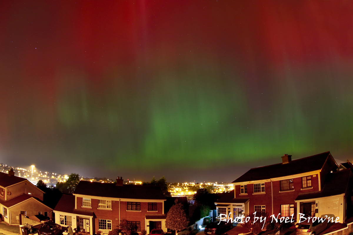Noel Browne (@noelbrowne5) on Twitter photo Stunning display of the Aurora Borealis over Waterford City tonight...all out my front window...amazing to see.
<a href="/CarlowWeather/">Carlow Weather</a> <a href="/rtenews/">RTÉ News</a> @WeatherRTE <a href="/TodayFM/">Today FM 💛</a> Stunning display of the Aurora Borealis over Waterford City tonight...all out my front window...amazing to see.
<a href="/CarlowWeather/">Carlow Weather</a> <a href="/rtenews/">RTÉ News</a> @WeatherRTE <a href="/TodayFM/">Today FM 💛</a>