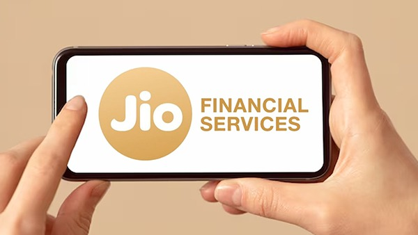 CNBCTV18Live's tweet image. 📢 #JioFinance App now available on #GooglePlayStore, #AppleAppStore &amp;amp; #MyJio

Alert: Beta Version of JioFinance App was launched on May 30, 2024