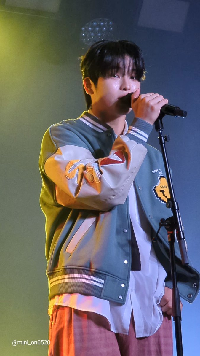 mini_on0520's tweet photo. 20241010 レオ

#ONLEE_2nd_ReleaseEvent 
#ONLEE #TurnON #オンリーinTOKYO
#スンファン https://t.co/nJs7EfRyWC