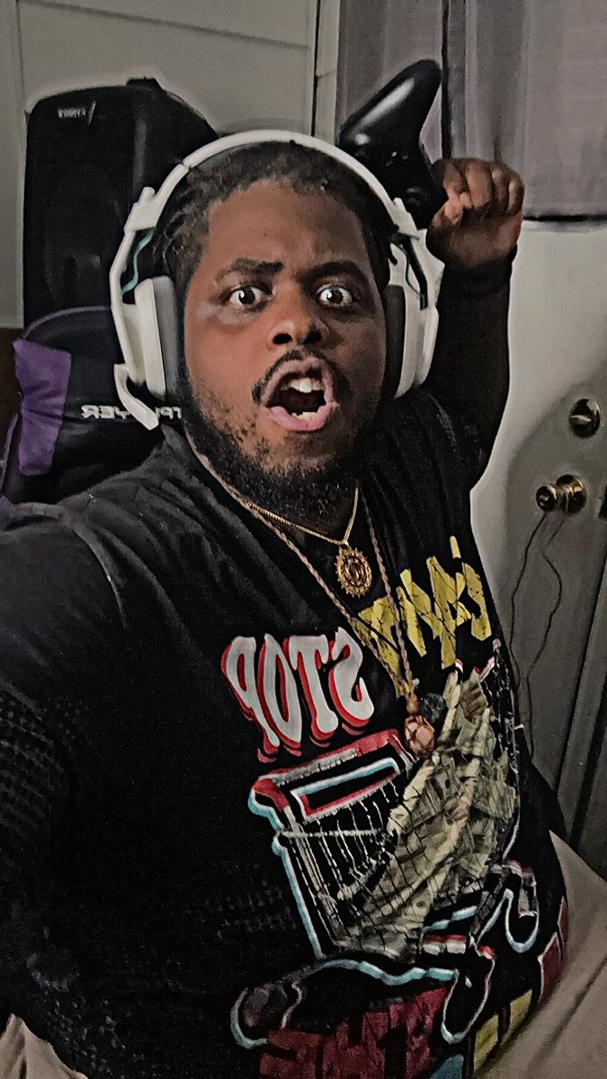 ItsDaRipper's tweet image. I may have ran outta Bullets, but I ain’t ran outta options 😈🤣 Join me LIVE for Ep. 23: The Jordan Episode

twitch.tv/its_daripper

#streaminglive #twitchstreamer #itsdarippergaming #twitch #livestreamer #funnystreamer #contentcreator #smallstreamer #support #viral #trending