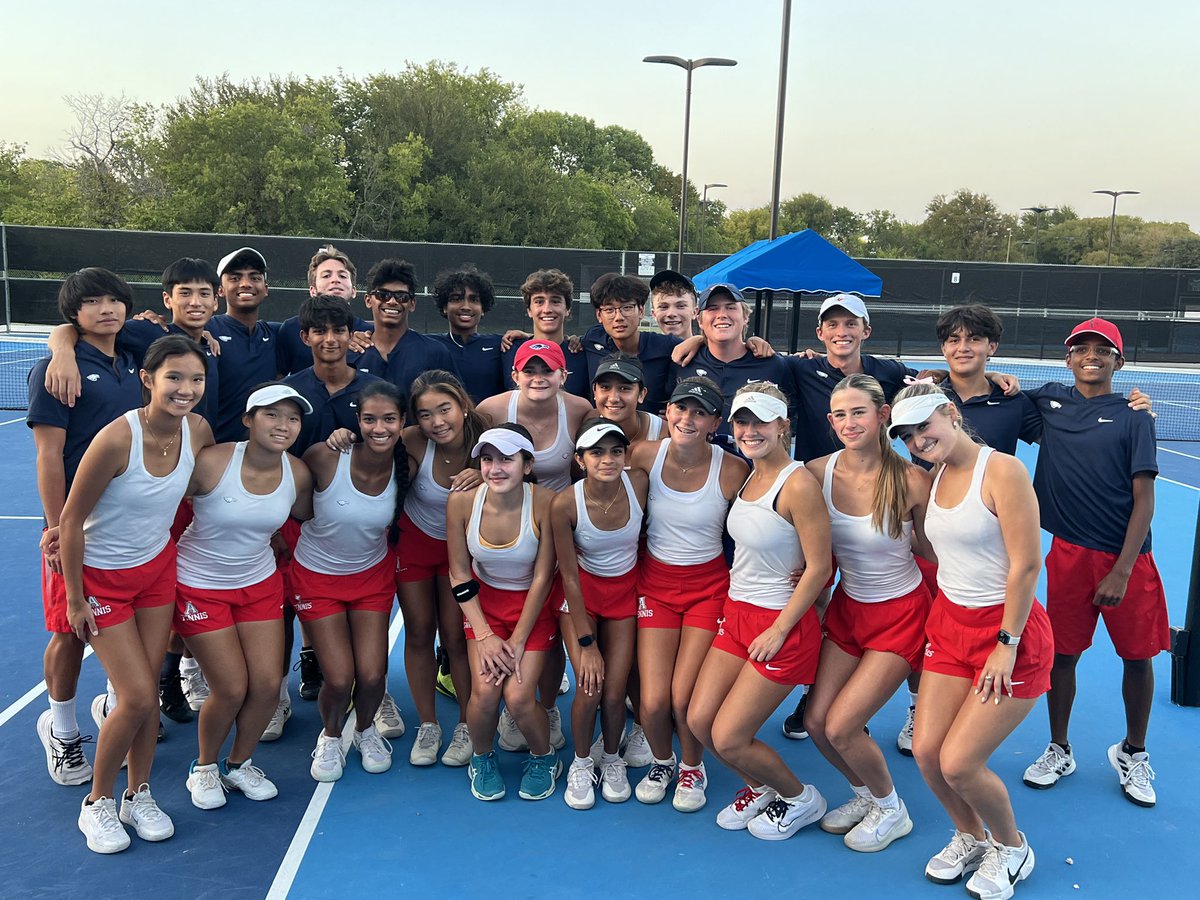 🚨AREA CHAMPIONS🚨
Final Score:
Allen 14
Richardson 0
Eagles move on to Rd3 on Monday 🅰️🆙