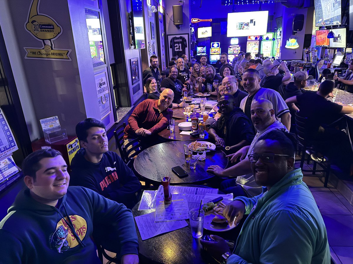 BurbSecSouth's tweet photo. Beyond amazing crowd tonight - thank you to all for coming!!!!!!

We run this town!!!! https://t.co/K7YY09YDmS