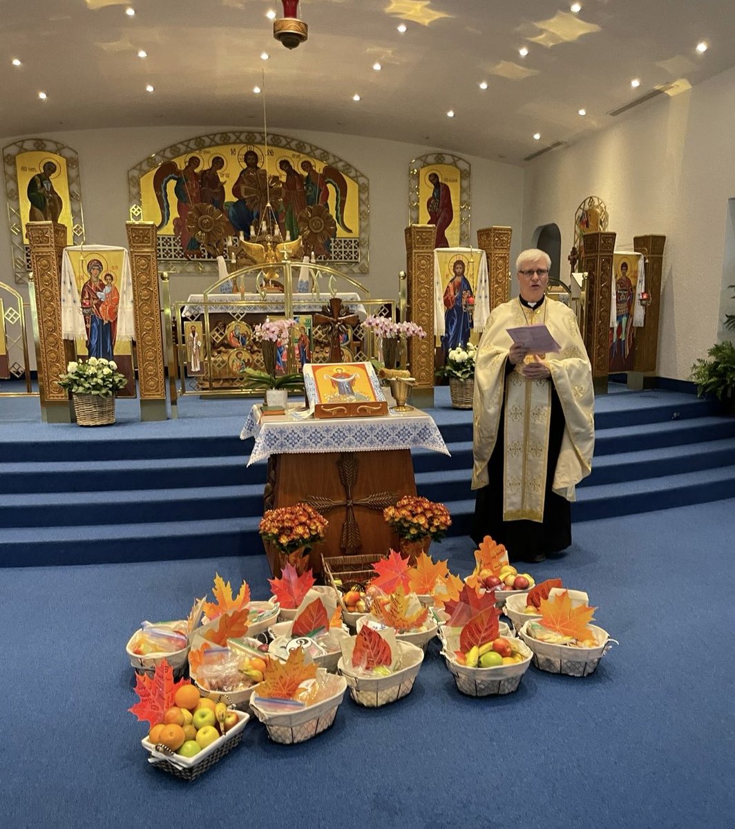 Lily Hordienko (@lily_hordienko) on Twitter photo <a href="/StDemetriusCS/">St. DemetriusTCDSB</a> So much for which to be thankful. Thanksgiving Moleben and blessing of fruit and prayers for health of loved ones. Happy Thanksgiving! <a href="/TCDSB/">Toronto Catholic District School Board</a> <a href="/TCDSB_AJBRIA/">SO Bria</a> <a href="/Markus4Ward2/">Markus de Domenico Chair TCDSB Board of Trustees</a> #bestcommunityever #50years 💙💛 <a href="/StDemetriusCS/">St. DemetriusTCDSB</a> So much for which to be thankful. Thanksgiving Moleben and blessing of fruit and prayers for health of loved ones. Happy Thanksgiving! <a href="/TCDSB/">Toronto Catholic District School Board</a> <a href="/TCDSB_AJBRIA/">SO Bria</a> <a href="/Markus4Ward2/">Markus de Domenico Chair TCDSB Board of Trustees</a> #bestcommunityever #50years 💙💛