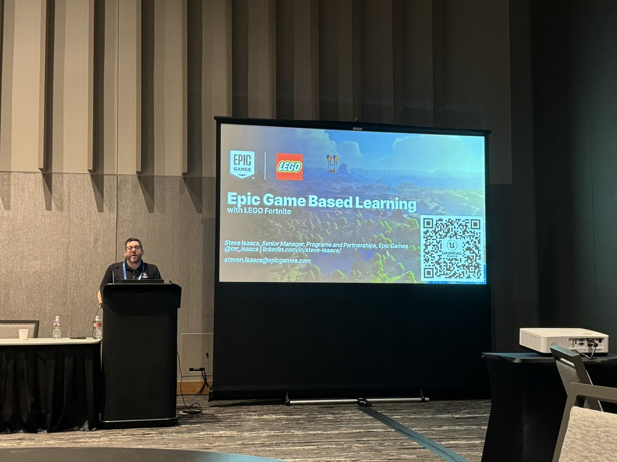 criley_md's tweet photo. .@EpicGames Based Learning with @LegoFortnite
Great presentation by @mr_isaacs at #fallCUE #FallCUE2024 in @TheCityofSac
One of my pet peeves: understanding difference between #gamebasedlearning and #gamification
These 2 terms are often used interchangeably.
Difference:
1/4 https://t.co/AKUtxwds7G