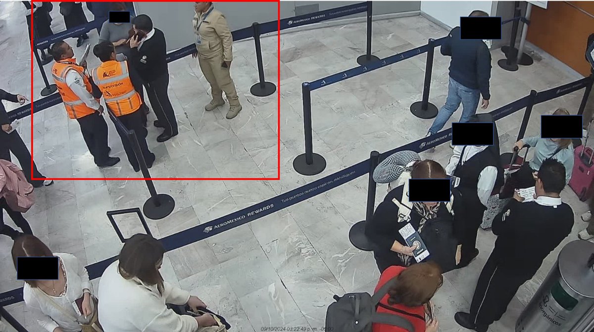 agendasetting1's tweet image. 💸💰✈️💼¡Pequeño olvido! #Mujer olvida en una bolsa de mano 53 mil #pesos en el #Aeropuerto de la Ciudad de #Mexico, pero pudo recuperarlos, luego de acreditar su propiedad. #AICM #CDMX #dinero 

Más info aquí 👇👇

agendasettingdiario.com/news/mujer-olv…