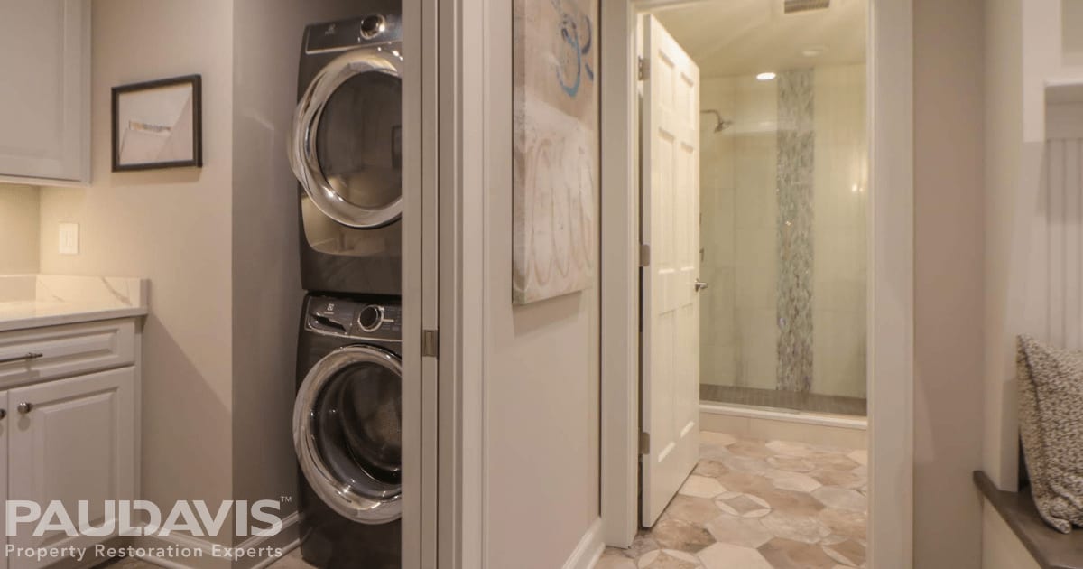 Regular maintenance of your laundry appliances can save you from unexpected disasters! 🧺✨Here are a few tips to keep your home safe and efficient: tinyurl.com/54y2akpc 🔑💧 #SafetyFirst #LaundryRoom